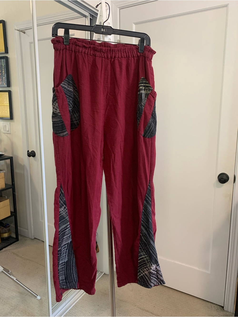 Harem Women's Wine Red Pull-On Pants with Contrast Pockets Fits M/L